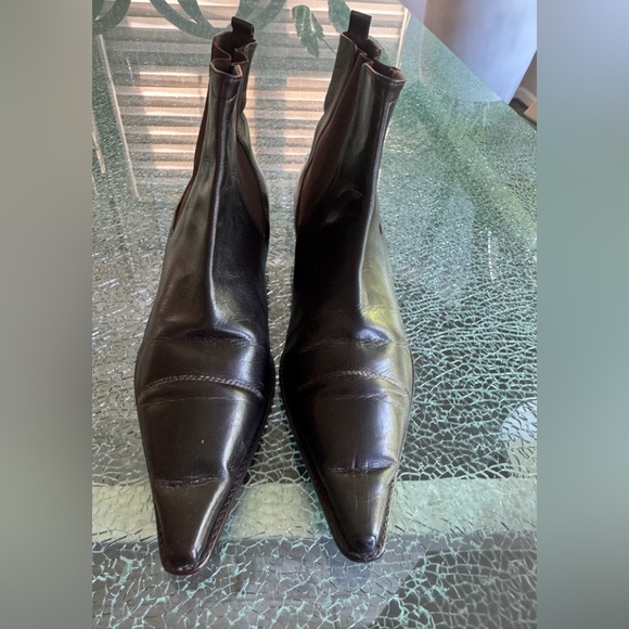 Fendi Shoes - Fendi Elegant brown Leather‎ Ankle Boots 41